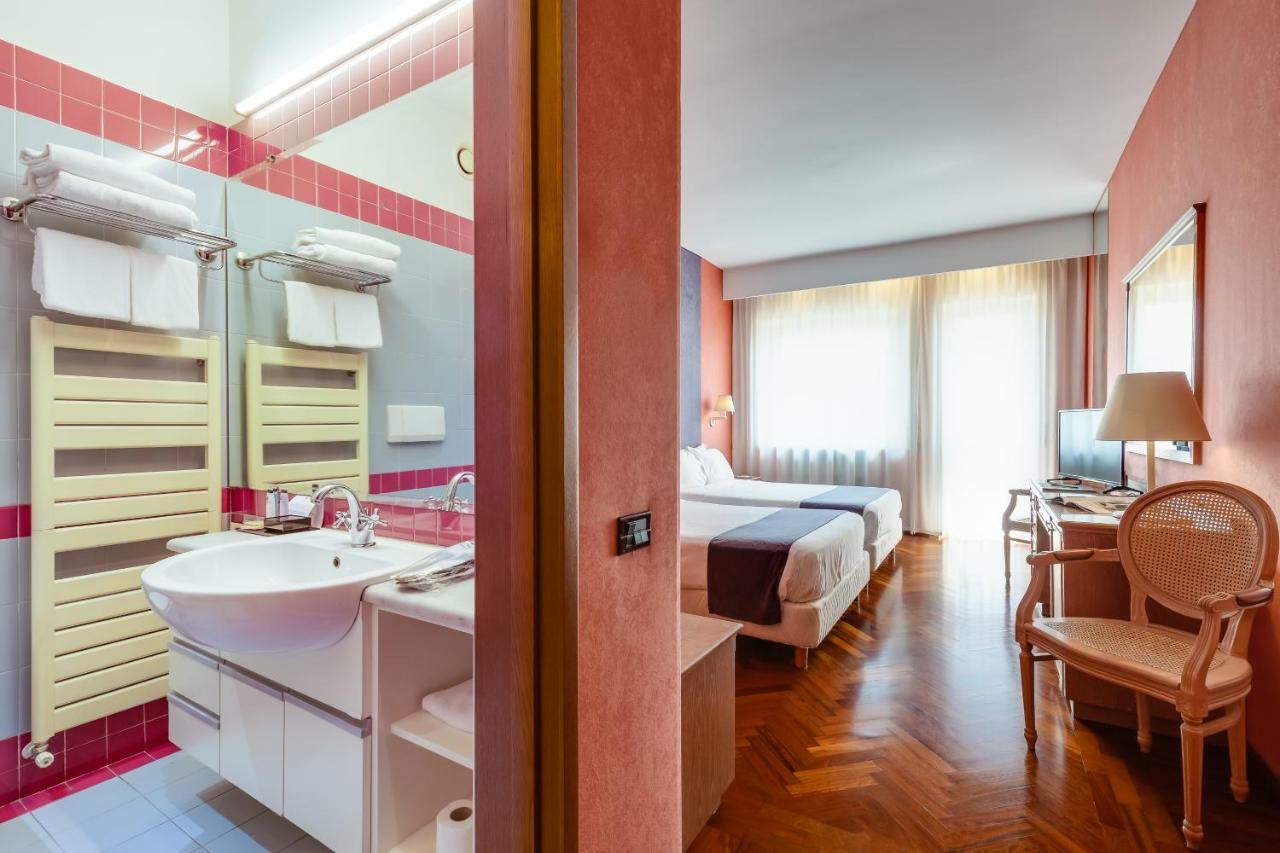 Culture Hotel Villa Capodimonte Naples Exterior photo